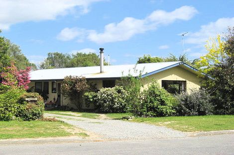 Photo of property in 16 Brydon Street, Renwick, 7204