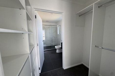 Photo of property in 10 Enchantment Lane, Karaka, 2113