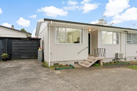 Photo of property in 2/1 Sturges Road, Henderson, Auckland, 0610