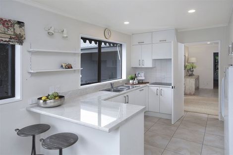 Photo of property in 3 Kelson Lane, Ilam, Christchurch, 8041