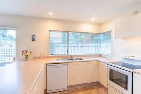 Photo of property in 72 Campbell Avenue, Paraparaumu, 5032