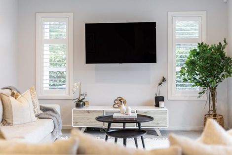 Photo of property in 179 Navigation Drive, Whitby, Porirua, 5024