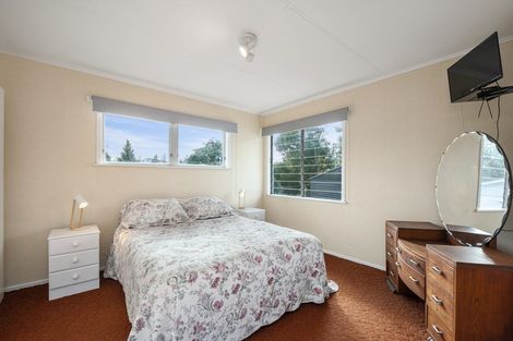 Photo of property in 77 Marina Terrace, Kinloch, Taupo, 3377