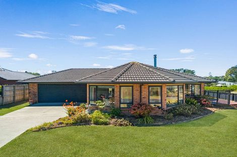 Photo of property in 58 Omana Avenue, Shelly Beach, Helensville, 0874