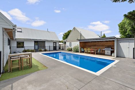 Photo of property in 40 Parry Street, Pirongia, 3802