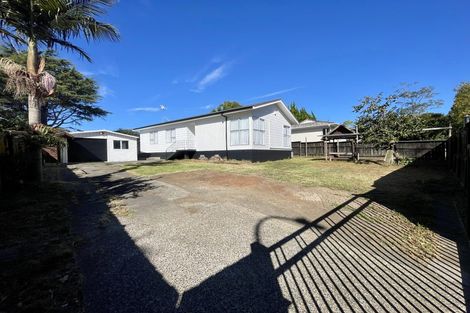 Photo of property in 4 Smedley Street, Manurewa, Auckland, 2102