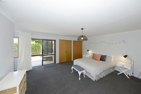 Photo of property in 5 Rhodesvale Terrace, Cashmere, Christchurch, 8022
