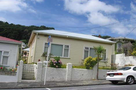 Photo of property in 39 Porritt Avenue, Mount Victoria, Wellington, 6011