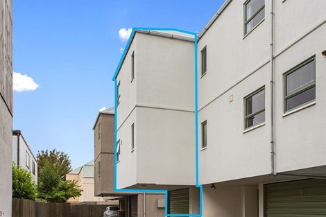 Photo of property in 4/252 Worcester Street, Christchurch Central, Christchurch, 8011