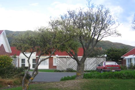 Photo of property in 4/62-64 Waiwhetu Road, Waiwhetu, Lower Hutt, 5010