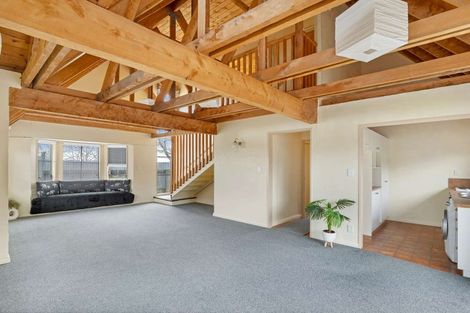 Photo of property in 8 Rosedale Place, Levin, 5510