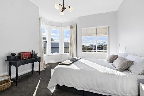 Photo of property in 19 Brougham Street, Mount Victoria, Wellington, 6011