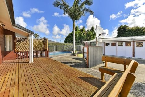 Photo of property in 96 Sandspit Road, Waiuku, 2123