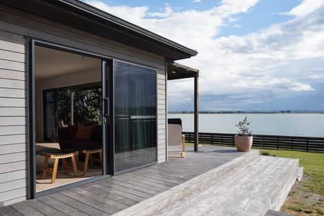 Photo of property in 650 Pukehina Parade, Pukehina, Te Puke, 3189