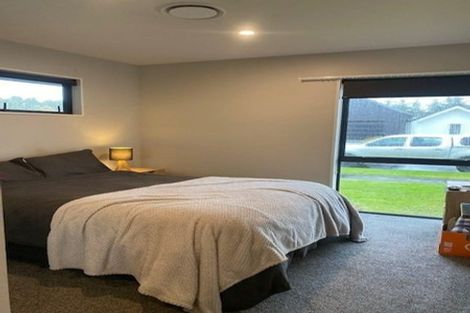 Photo of property in 5 Tussle Grove, Halswell, Christchurch, 8025