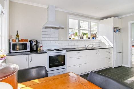 Photo of property in 23 Colvin Street, Westport, 7825