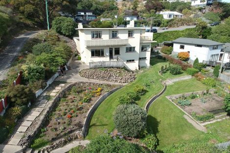 Photo of property in 2 Avon Street, South Hill, Oamaru, 9400