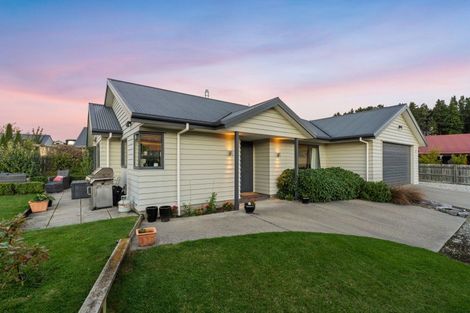 Photo of property in 7 Perrow Street, Wanaka, 9305