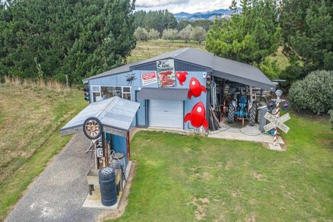 Photo of property in 146 Lindsay Road, Levin, 5510