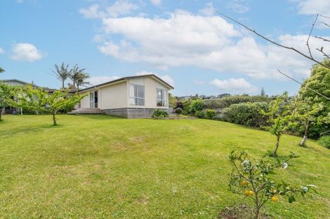 Photo of property in 7 Waikowhai Place, Raglan, 3225