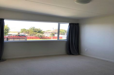 Photo of property in 15 Bronwyn Street, Mairehau, Christchurch, 8052