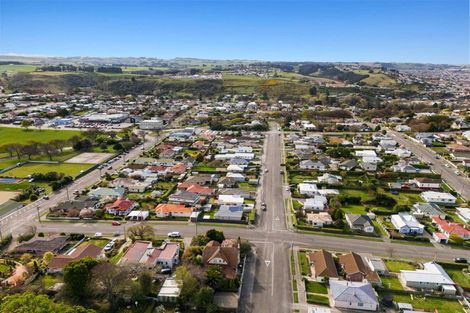 Photo of property in 14 Mersey Street, South Hill, Oamaru, 9400
