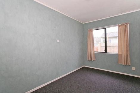 Photo of property in 1/37 Compton Crescent, Taita, Lower Hutt, 5011