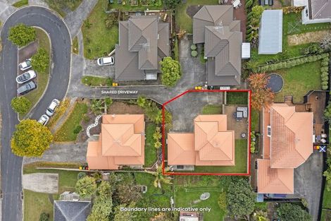 Photo of property in 2/1 Mossop Rise, Glenfield, Auckland, 0629