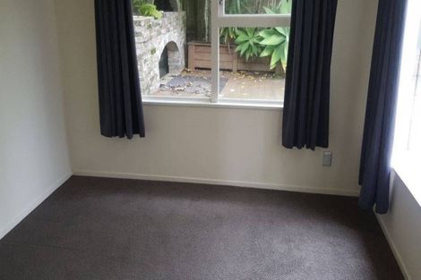 Photo of property in 70 Weldene Avenue, Glenfield, Auckland, 0629