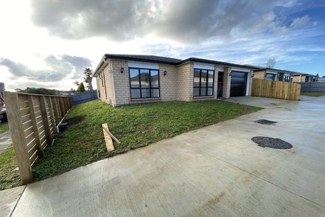 Photo of property in 11a Duggan Avenue, Mangere, Auckland, 2022