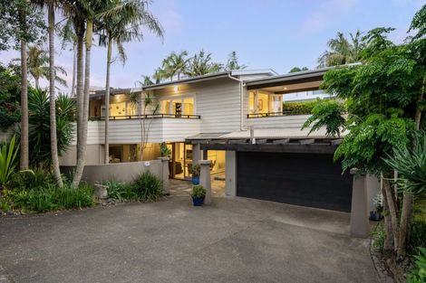 Photo of property in 297 Beach Road, Campbells Bay, Auckland, 0630