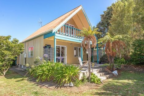 Photo of property in 8 Aiken Road, Saint Johns Hill, Whanganui, 4501