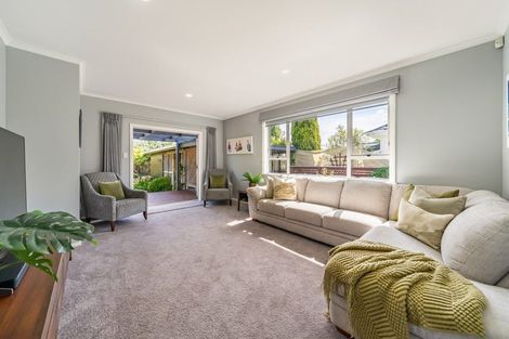 Photo of property in 9 Golders Road, Elderslea, Upper Hutt, 5018