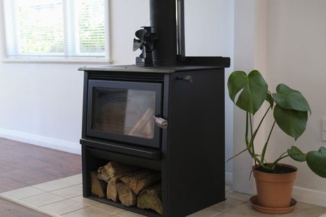 Photo of property in 23 Waterloo Street, Dannevirke, 4930