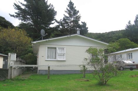 Photo of property in 115 Hair Street, Wainuiomata, Lower Hutt, 5014