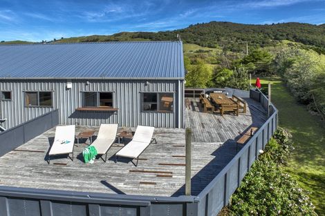 Photo of property in 54 Happy Jacks Road, Mahia, 4198