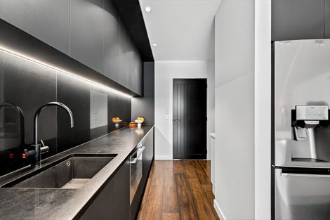 Photo of property in 11 Whangaehu Place, Te Awa, Napier, 4110