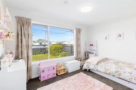 Photo of property in 289 Westminster Street, Mairehau, Christchurch, 8013