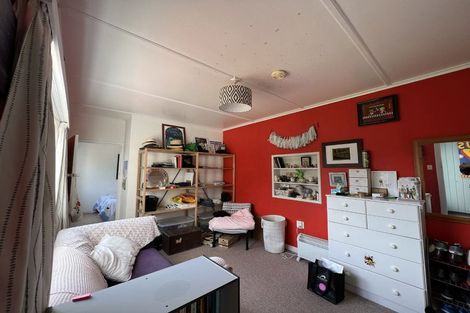 Photo of property in 57 Murray Street, Kew, Dunedin, 9012