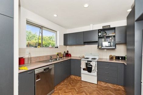 Photo of property in 26 Bidwell Place, Hillmorton, Christchurch, 8025