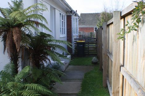 Photo of property in 11 Coopers Road, Dallington, Christchurch, 8061