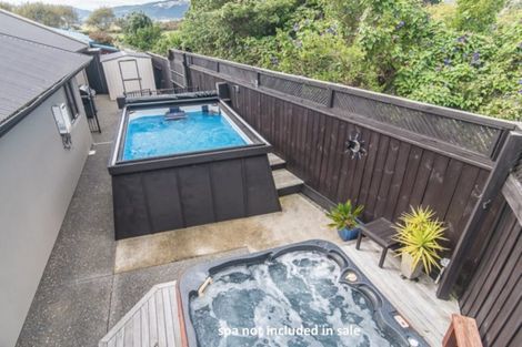 Photo of property in 4 Avion Terrace, Raumati Beach, Paraparaumu, 5032
