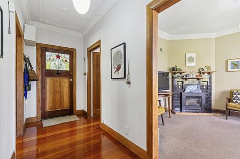 Photo of property in 111 Eden Street, Island Bay, Wellington, 6023