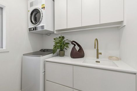 Photo of property in 75 Dundas Street, Seatoun, Wellington, 6022