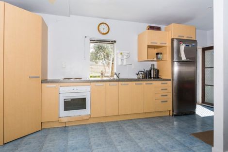 Photo of property in 3/496 Glenfield Road, Glenfield, Auckland, 0629