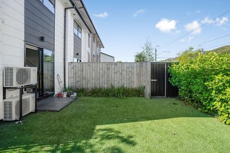 Photo of property in 1/320 Oxford Terrace, Avalon, Lower Hutt, 5011