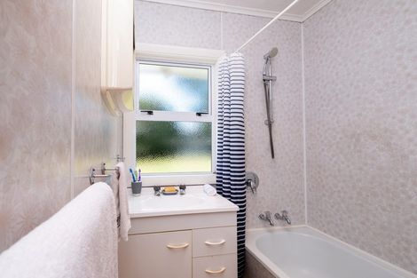 Photo of property in 23 Bedford Street, Eltham, 4322