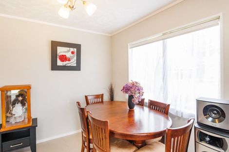 Photo of property in 25 Mcleavey Drive, Kelvin Grove, Palmerston North, 4414