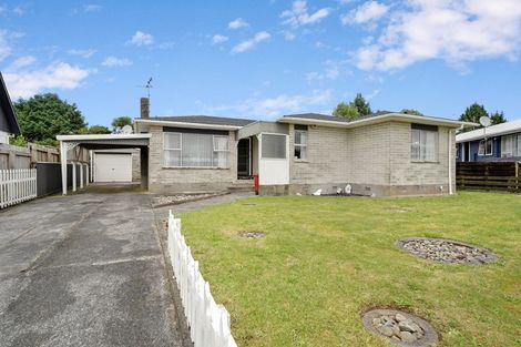 Photo of property in 37 Strathmore Avenue, Levin, 5510