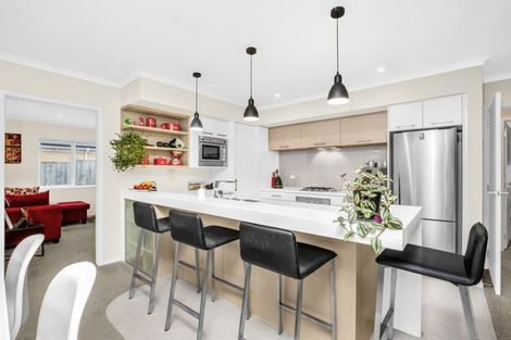 Photo of property in 12 Lombardia Way, Karaka, Papakura, 2113